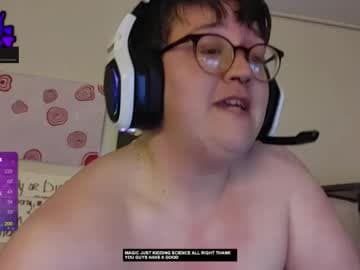 Your New Fave Pretty Boy