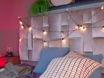 V I C T O R I A 😈