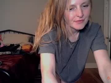 T A T U M 🦧 Please use my affiliate link! → https://chaturbate.com/in/?tour=LQps&campaign=5axQ6&track=default&room=tatum__kahlo