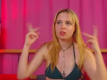 Bella<3